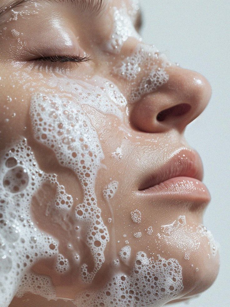 RENUAdvanced™ Foaming Cleanser